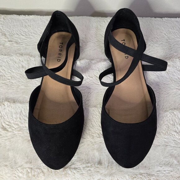 Torrid - 8WW - Black Faux Suede Elastic Crisscross Strap Flat - Picture 8 of 13